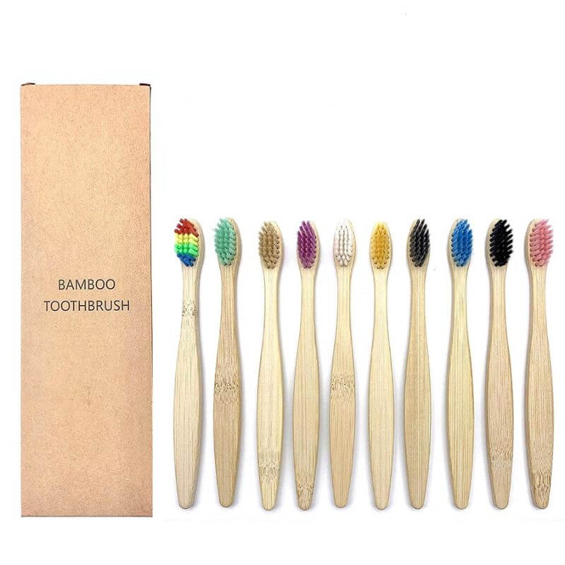 Kit com 10 escovas para dentes de bambu